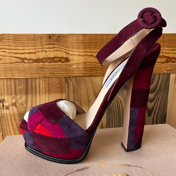 NWT Prada Platform Heels - Picture 3 of 5